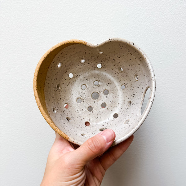 5" Speckled Heart Berry Bowl 1